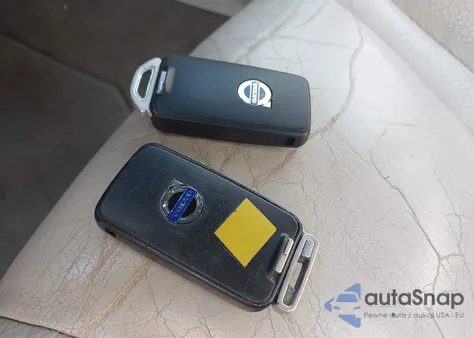 2012 Volvo S60 T5 z USA, uszkodzony, nr VIN YV1622FS4C2109850